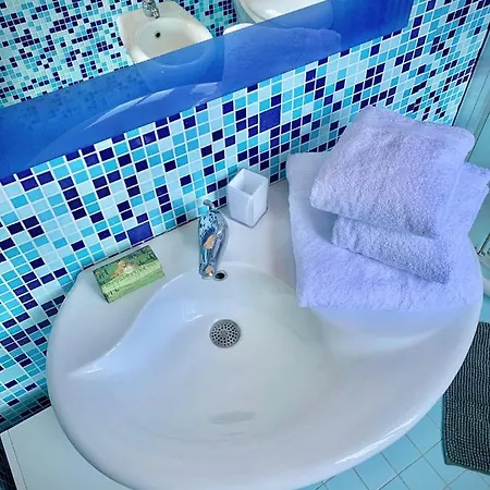 Florentia Home Bed & Breakfast